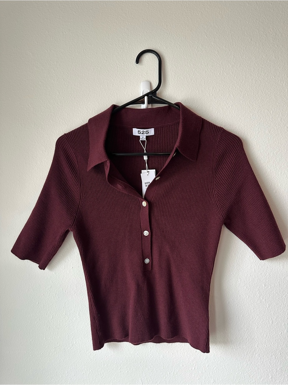 525 America //NWT Oxblood Ribbed Knit Short Sleeve Polo Top Burgundy - Size M